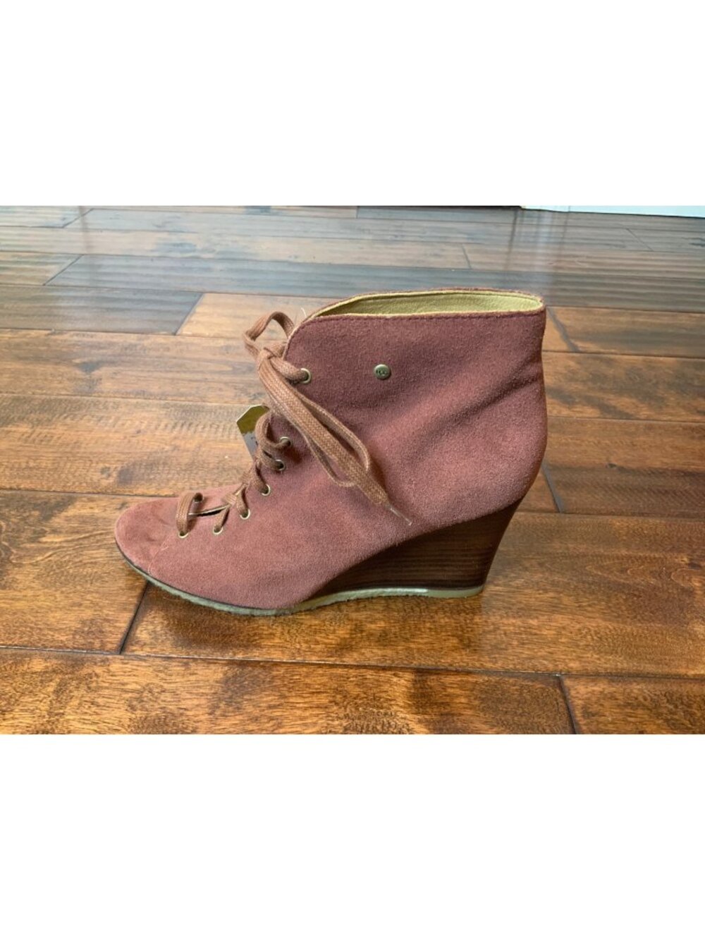 UGG Maroon Suede Elyse Open Toe Wedge Lace Up Heels, Size 7